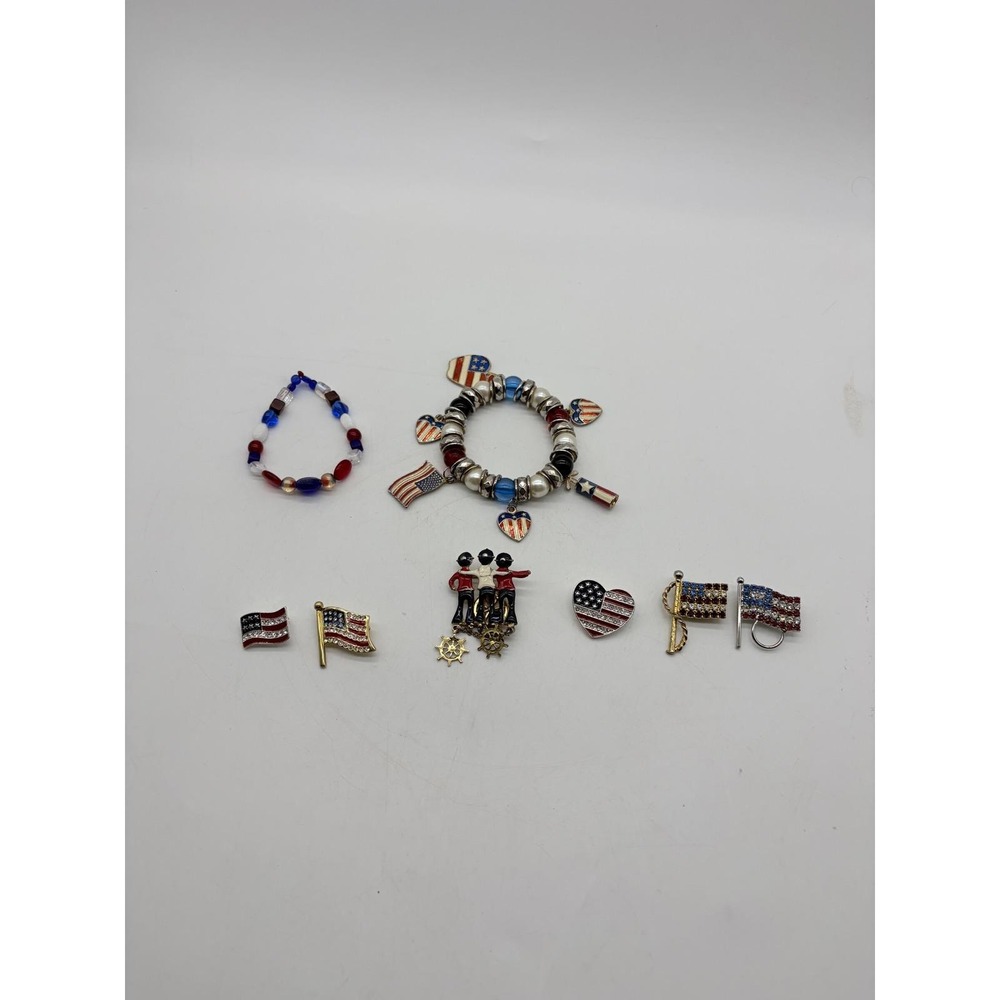 Patriotic Americana Jewelry Lot 8pc American Flag Brooch Charm Bracelet